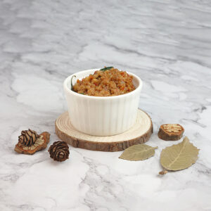 《打拋醬(豬肉)》選用2:8完美比例的溫體肉，吃起來的口感不乾不澀又不會太油！